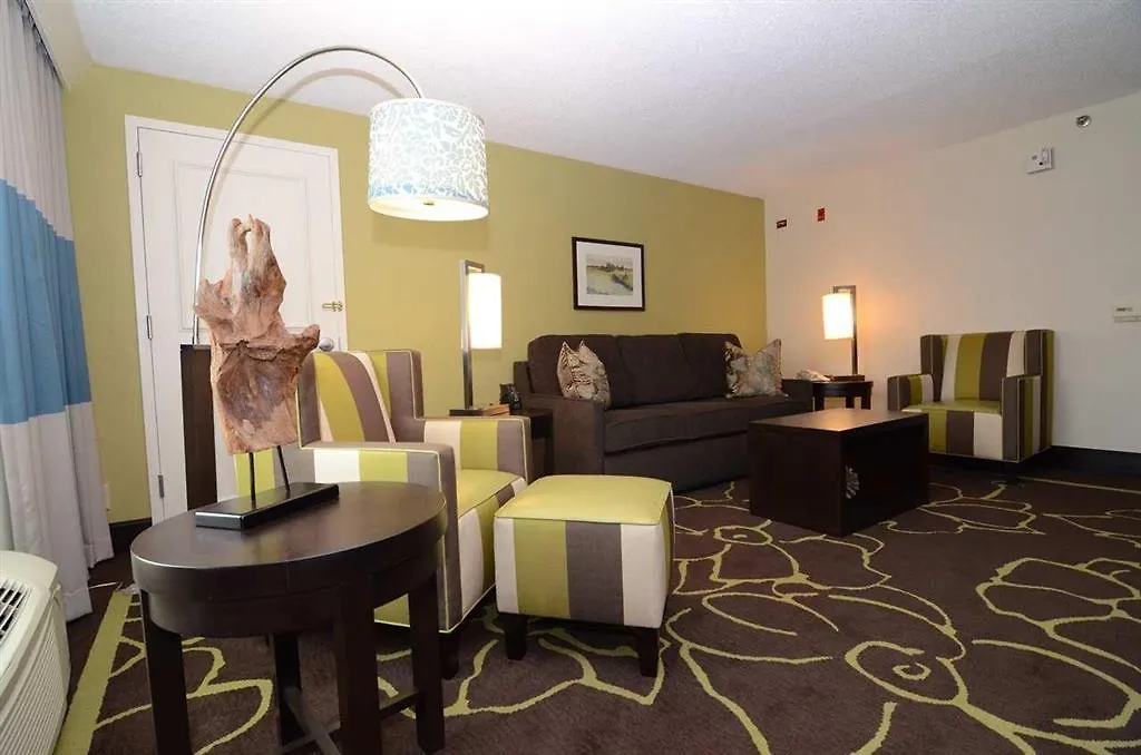 Doubletree By Hilton Charlotte Uptown Hotel